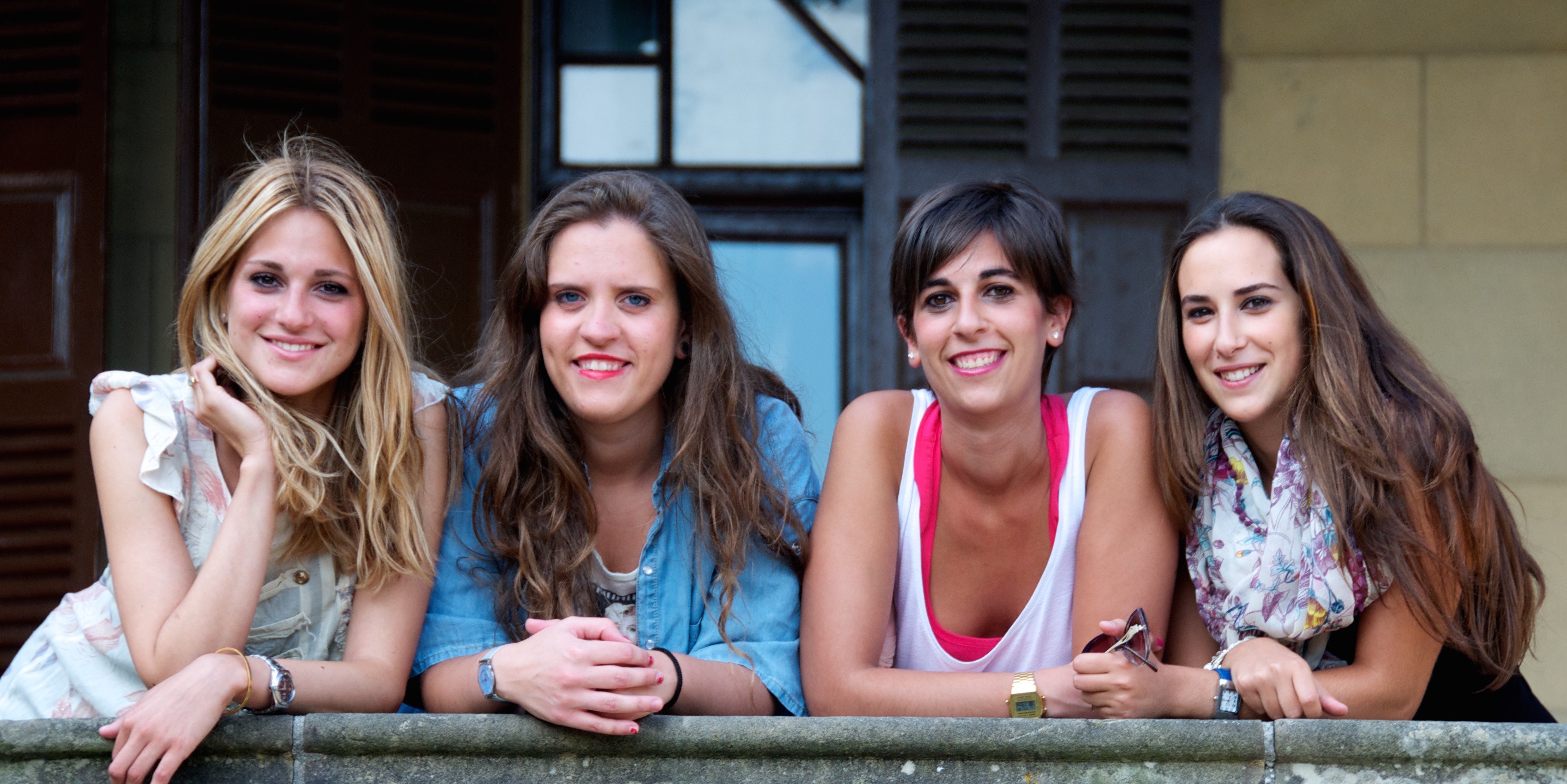 Make Friends in Tamarindo that Stick