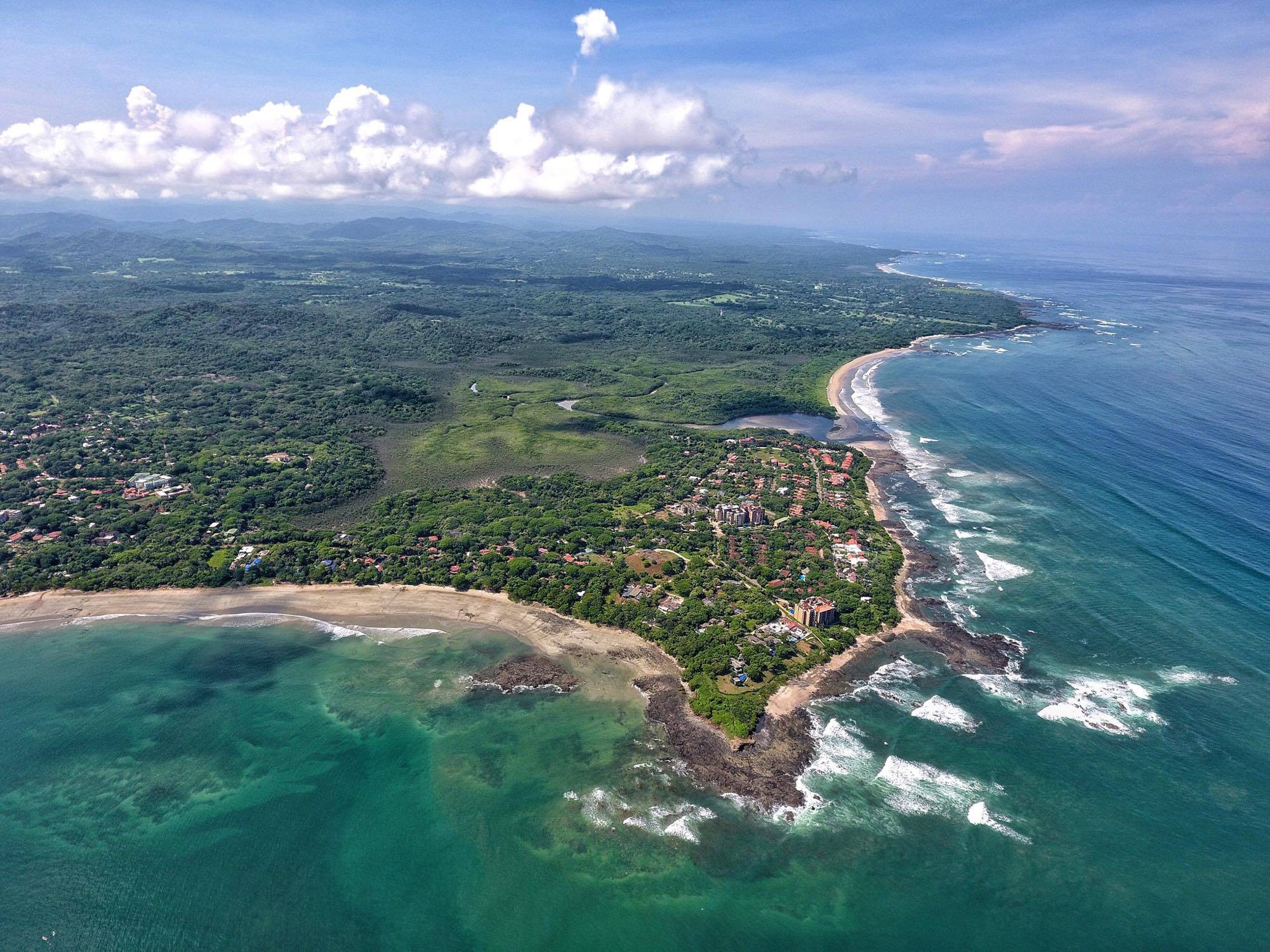 MEET THE COSTA RICANS!